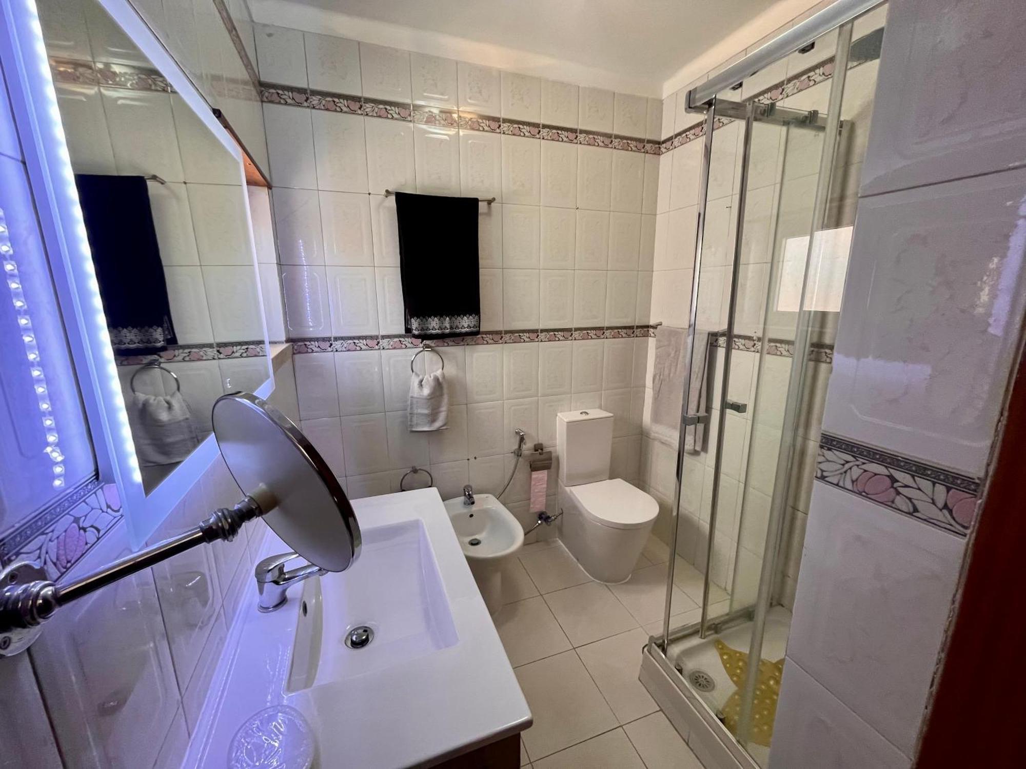 Quarto Boa Localizacao Com Cozinha E Casa De Banho Costa de Caparica Exterior foto